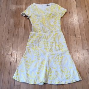 Shabby Apple yellow & white dress size 4